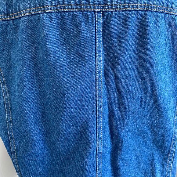 Women's Denim Vest - Picture 9 of 9